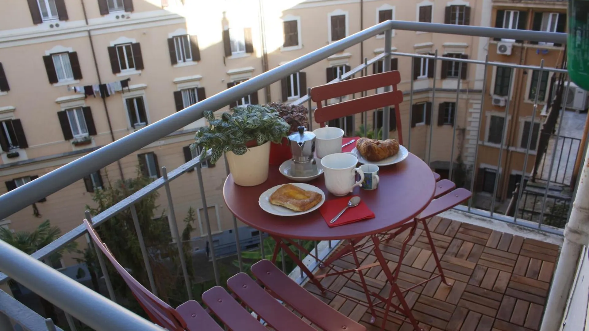 House Donatello Roma Apartment 0*, Rome