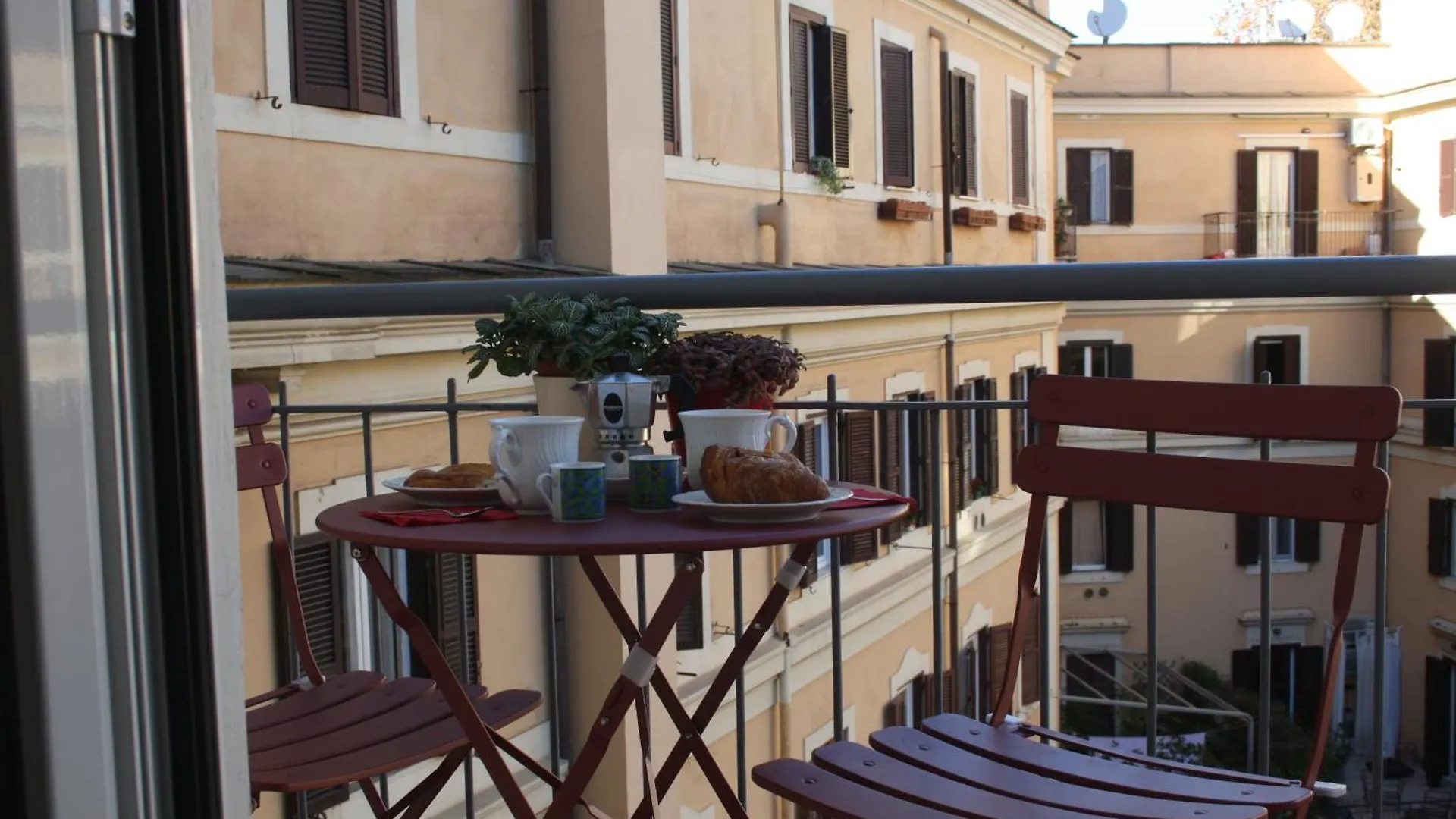 House Donatello Roma Apartment